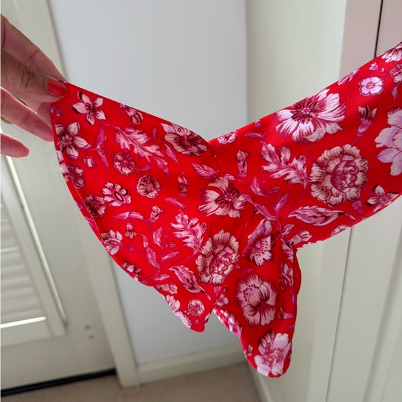 Flowing J Crew blouse - Picture 2 of 4